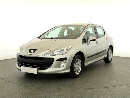 Peugeot 308, 2009 - pohled č. 3