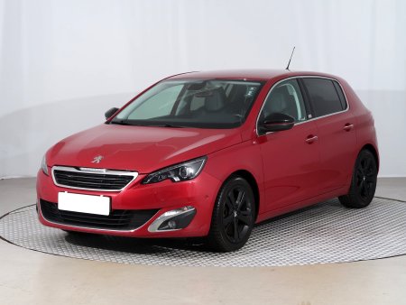 Peugeot 308, 2015 - pohled č. 3