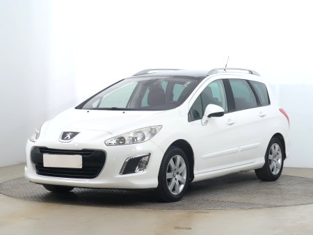 Peugeot 308, 2013 - pohled č. 3