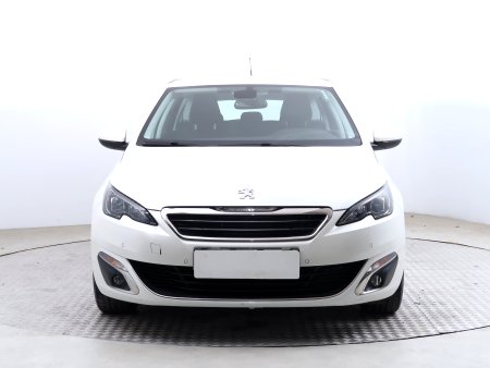 Peugeot 308, 2015 - pohled č. 2