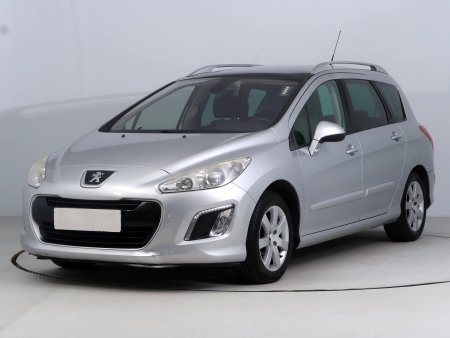 Peugeot 308, 2013 - pohled č. 3