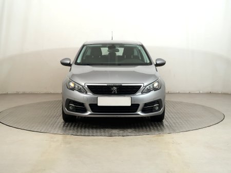 Peugeot 308, 2018 - pohled č. 2