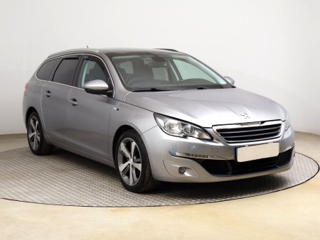 Peugeot 308, 2015