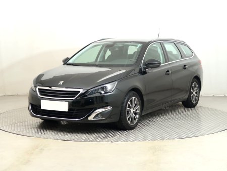 Peugeot 308, 2015 - pohled č. 3