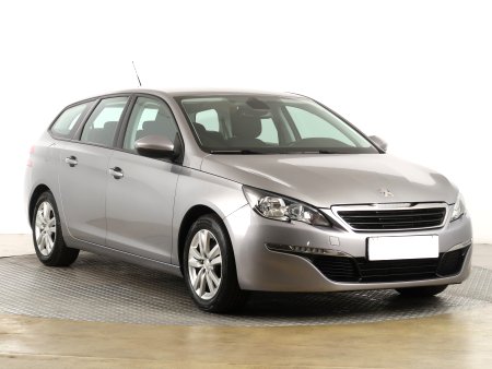Peugeot 308, 2015
