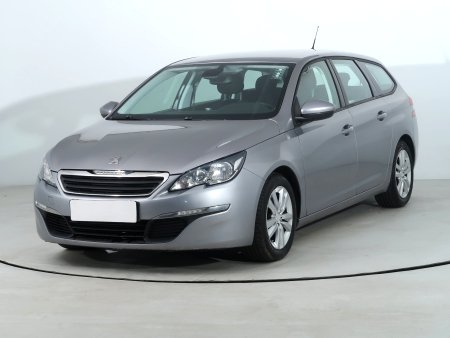 Peugeot 308, 2014 - pohled č. 3
