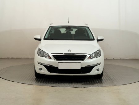 Peugeot 308, 2015 - pohled č. 2