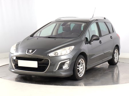 Peugeot 308, 2014 - pohled č. 3