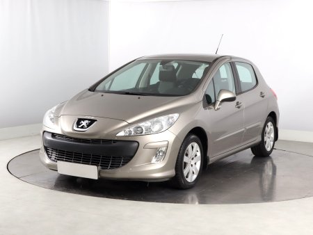 Peugeot 308, 2010 - pohled č. 3