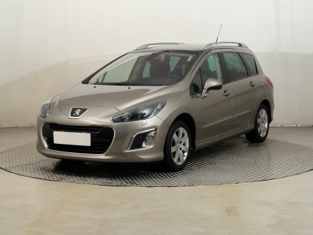 Peugeot 308, 2012 - pohled č. 3