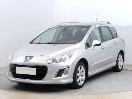 Peugeot 308, 2013 - pohled č. 3