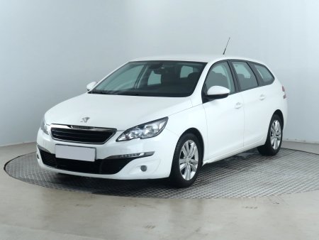 Peugeot 308, 2015 - pohled č. 3