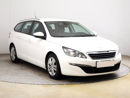 Peugeot 308, 2015