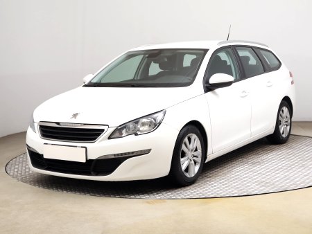 Peugeot 308, 2015 - pohled č. 3