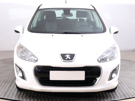 Peugeot 308, 2012 - pohled č. 2