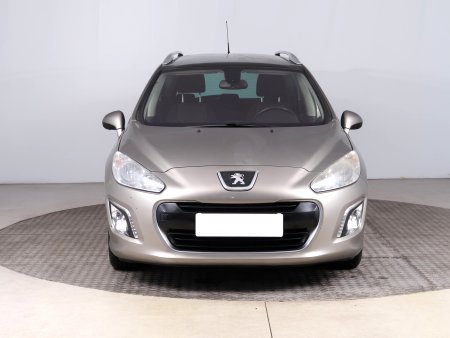 Peugeot 308, 2013 - pohled č. 2