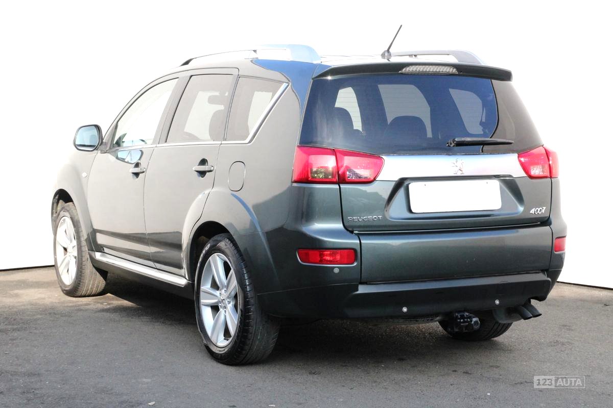 Peugeot 4007, 2009 - pohled č. 7