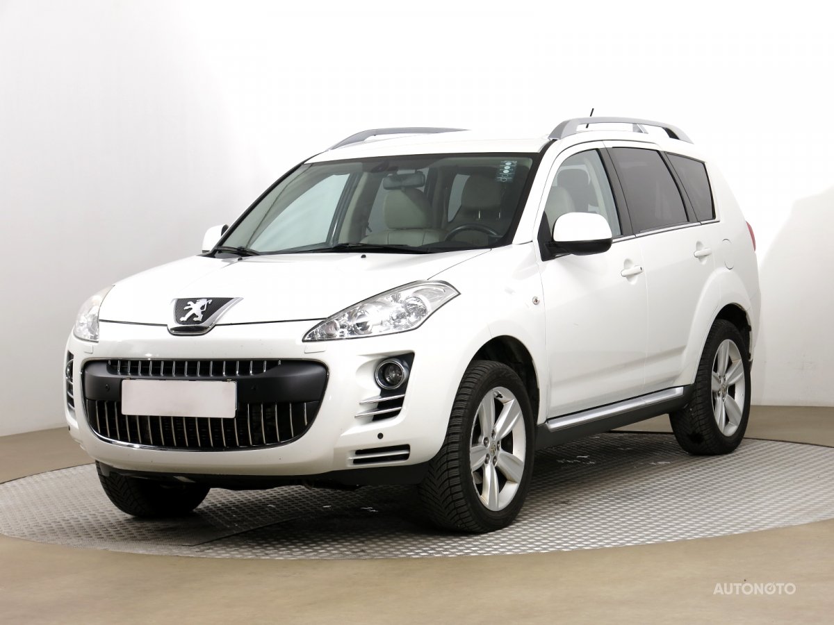 Peugeot 4007, 2011 - pohled č. 3