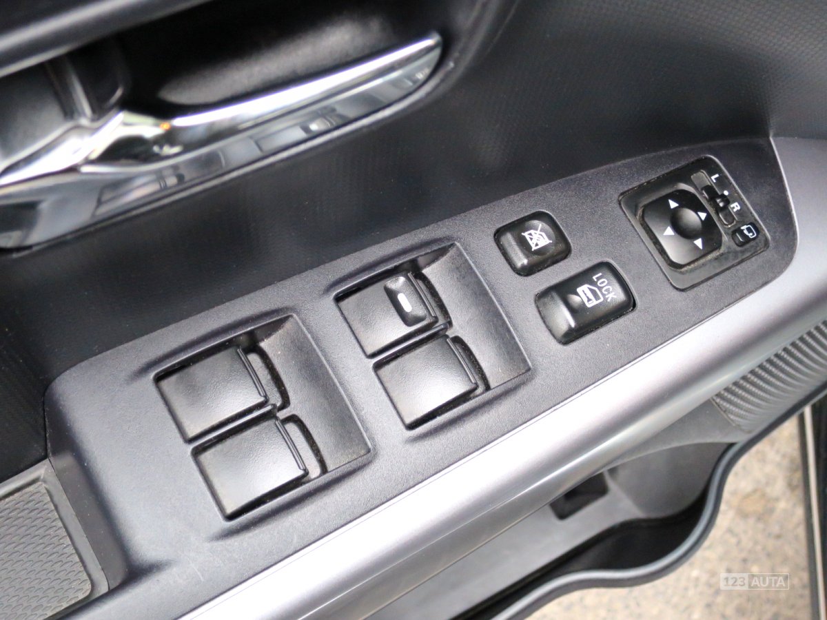 Peugeot 4007, 2012 - pohled č. 20