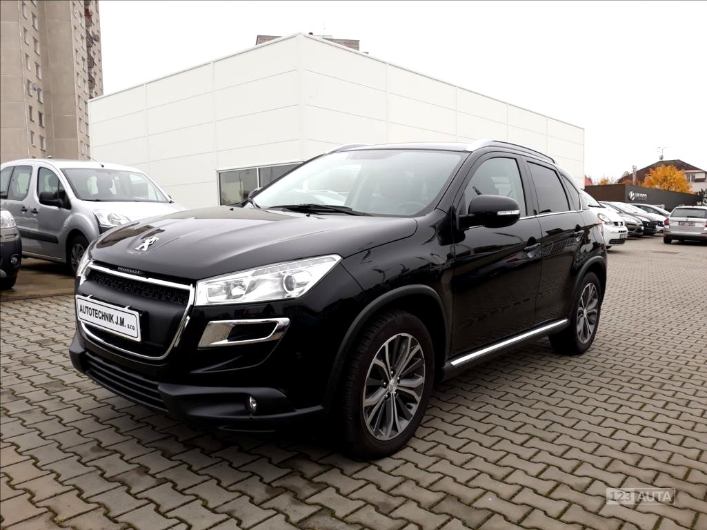 Peugeot 4008, 2012 - celkový pohled