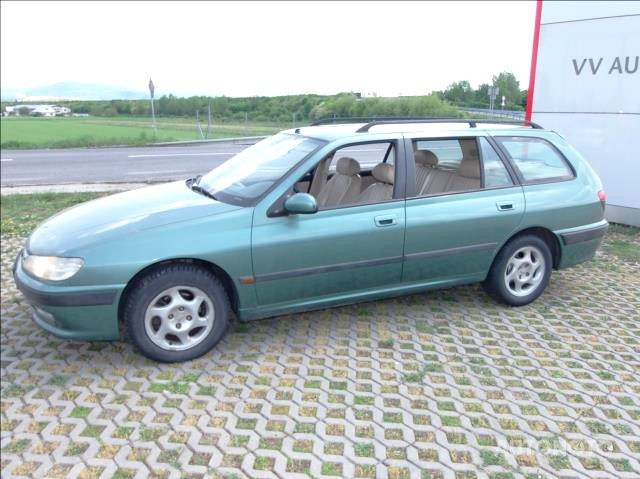 Peugeot 406, 1998 - pohled č. 2