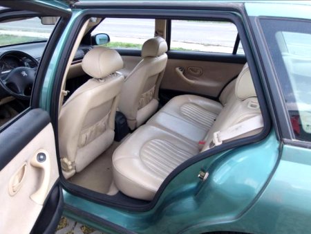 Peugeot 406, 1998 - pohled č. 8