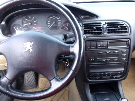 Peugeot 406, 1998 - pohled č. 9