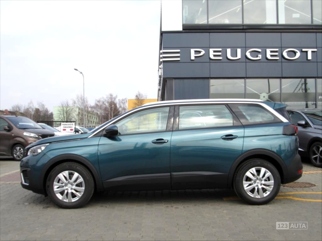 Peugeot 5008, 2018 - pohled č. 2