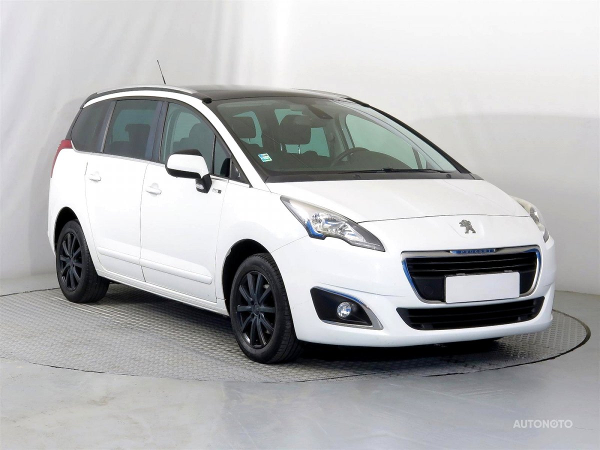 Peugeot 5008, 2014 - celkový pohled