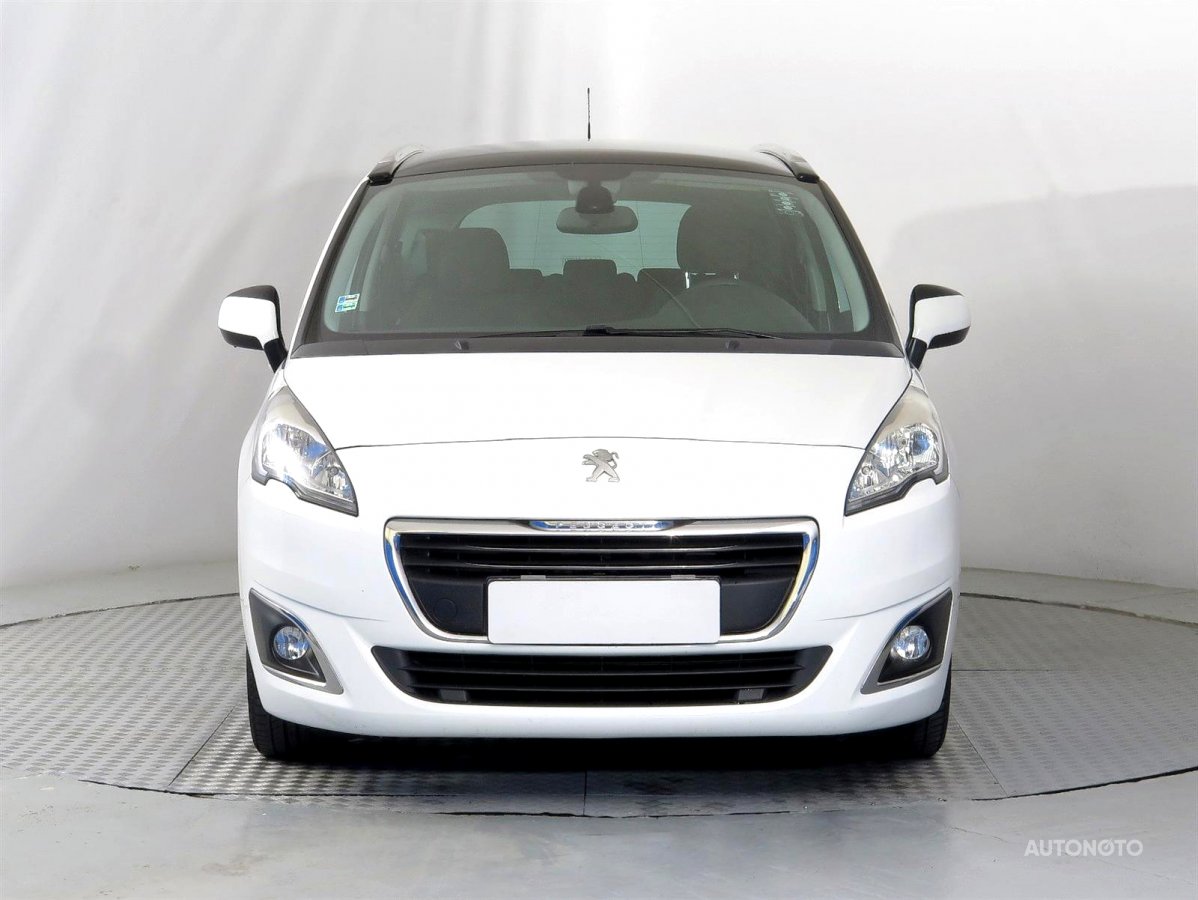 Peugeot 5008, 2014 - pohled č. 2