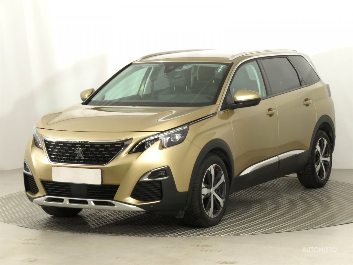 Peugeot 5008, 2018 - pohled č. 3