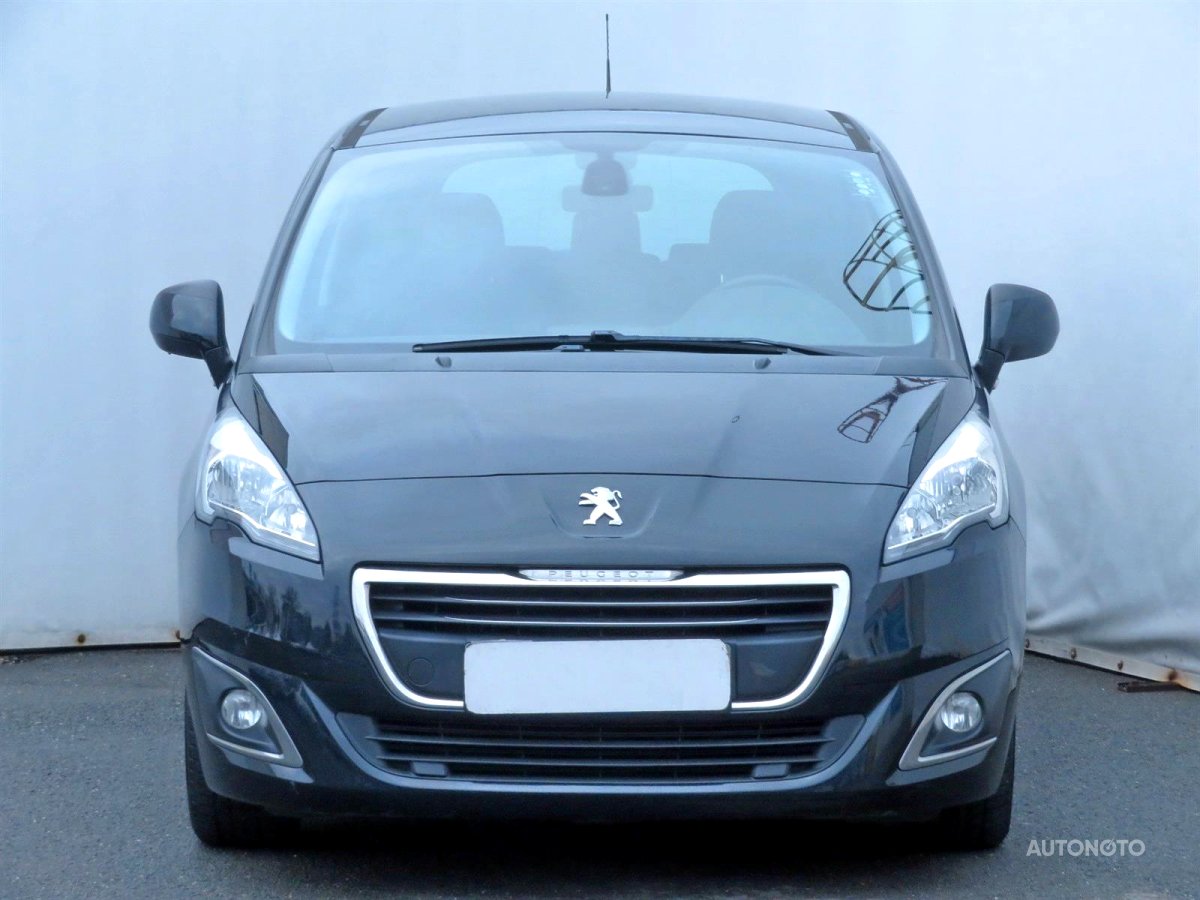Peugeot 5008, 2014 - pohled č. 2