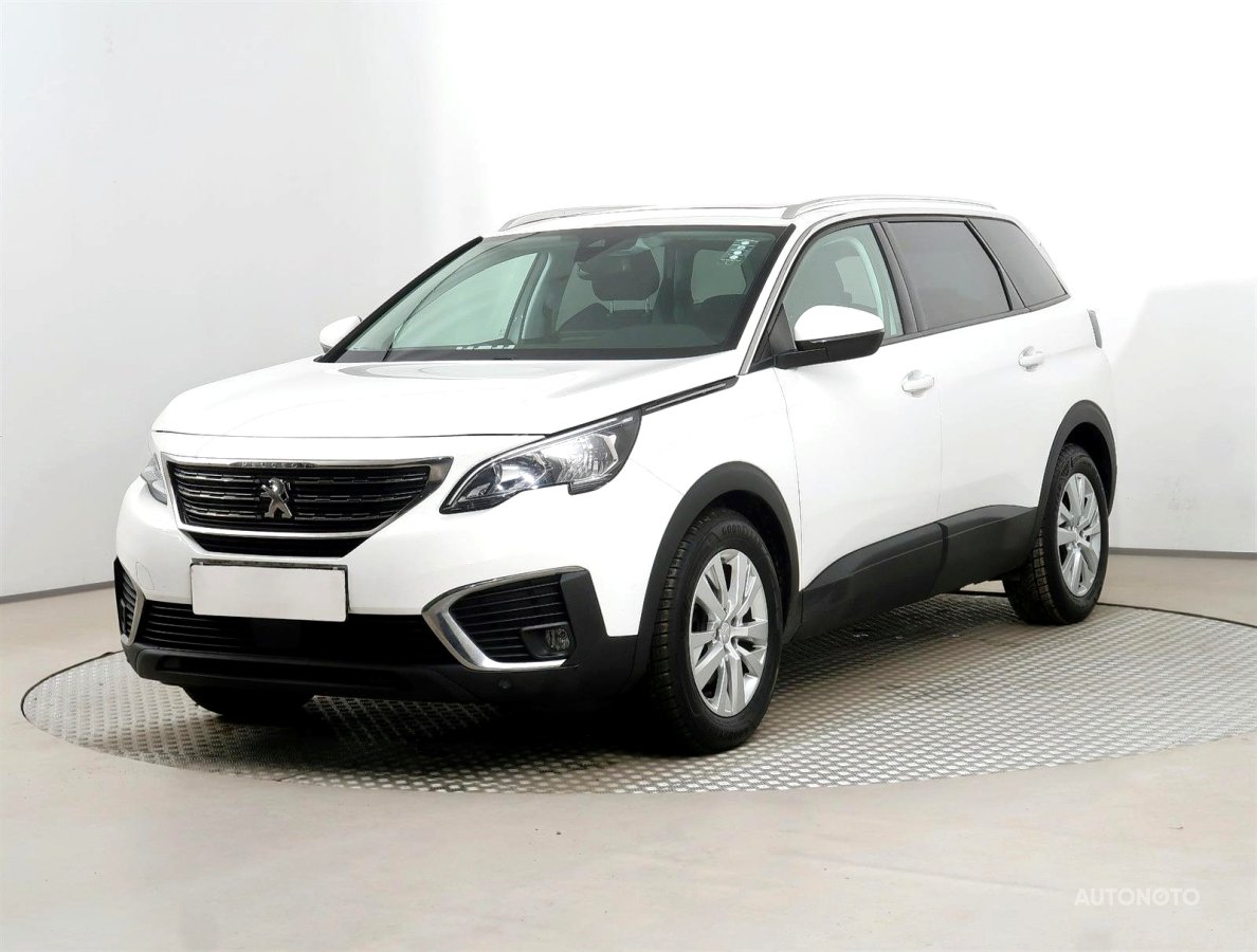 Peugeot 5008, 2018 - pohled č. 3