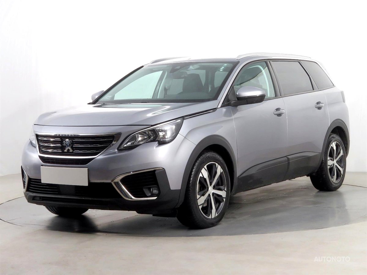 Peugeot 5008, 2018 - pohled č. 3