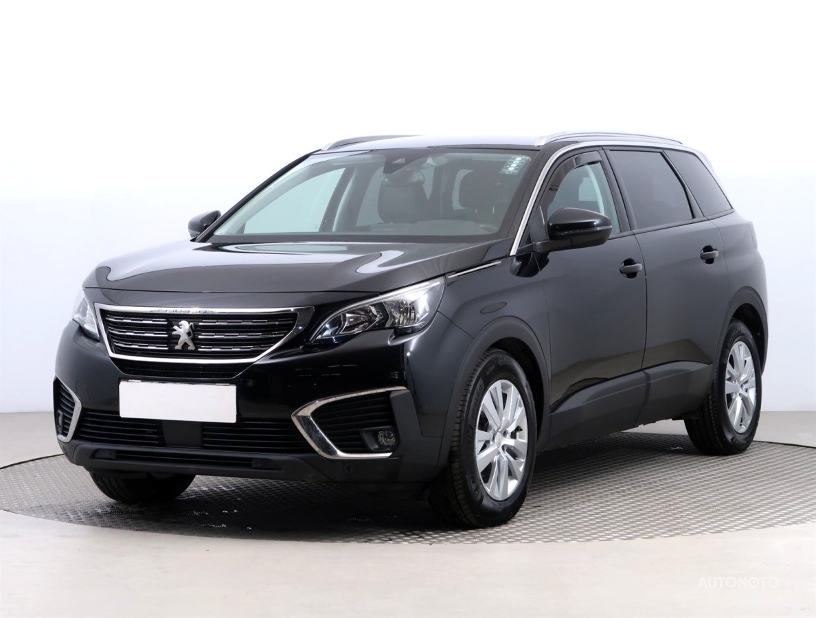 Peugeot 5008, 2019 - pohled č. 3