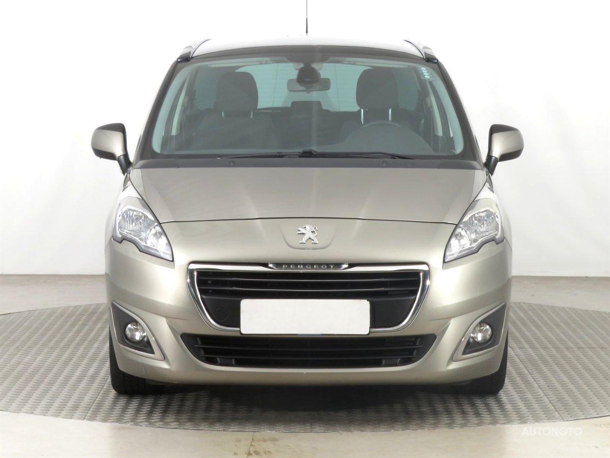 Peugeot 5008, 2014 - pohled č. 2