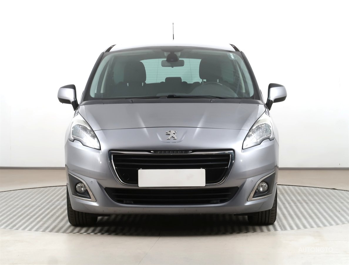 Peugeot 5008, 2017 - pohled č. 2