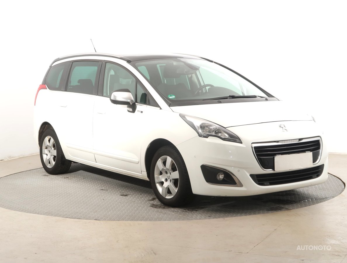 Peugeot 5008, 2016 - pohled č. 1