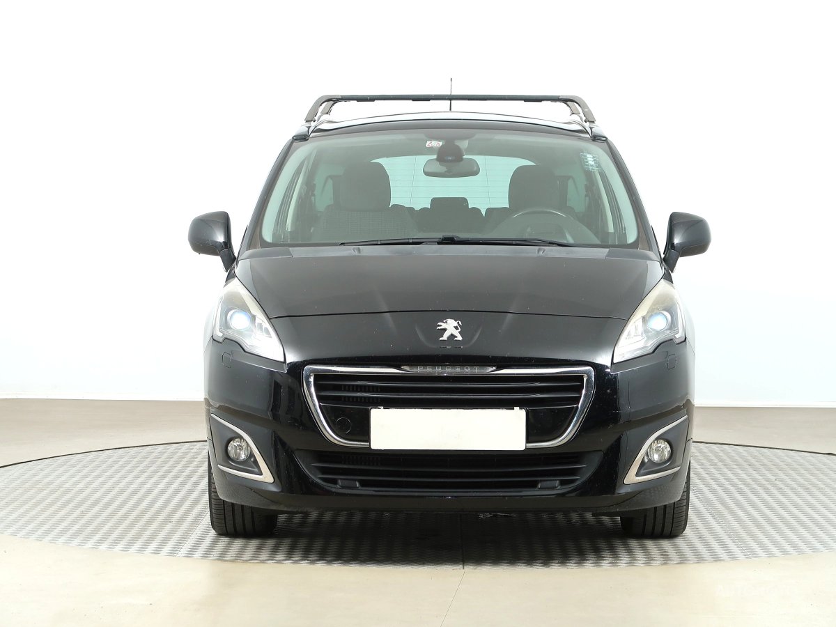 Peugeot 5008, 2014 - pohled č. 2