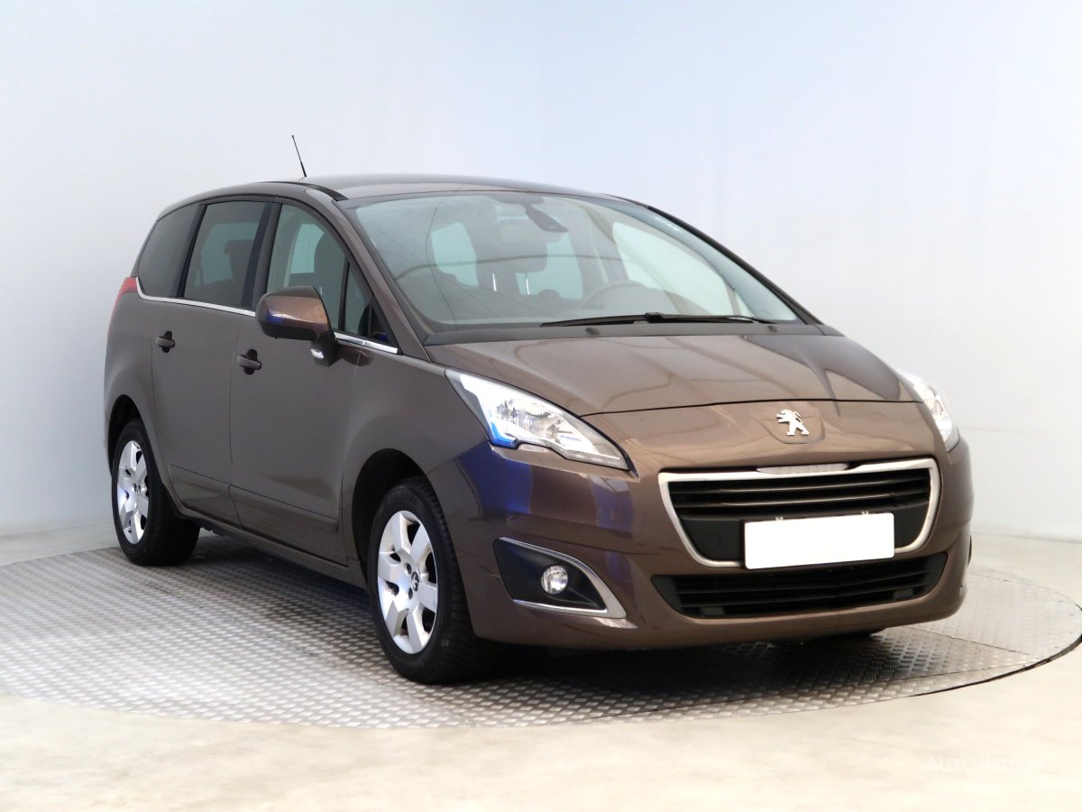 Peugeot 5008, 2015 - pohled č. 1