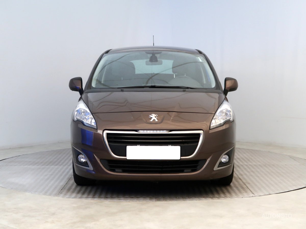 Peugeot 5008, 2015 - pohled č. 2