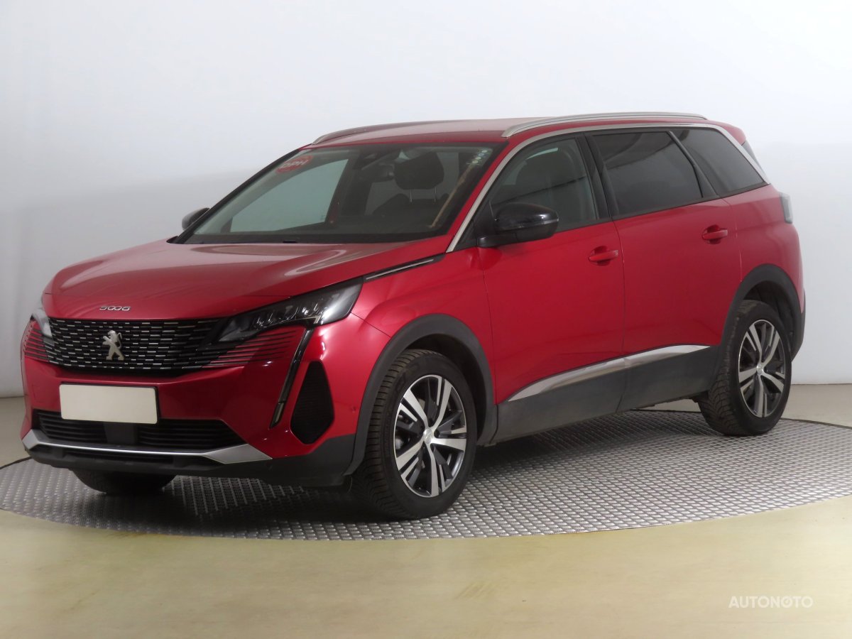 Peugeot 5008, 2022 - pohled č. 3