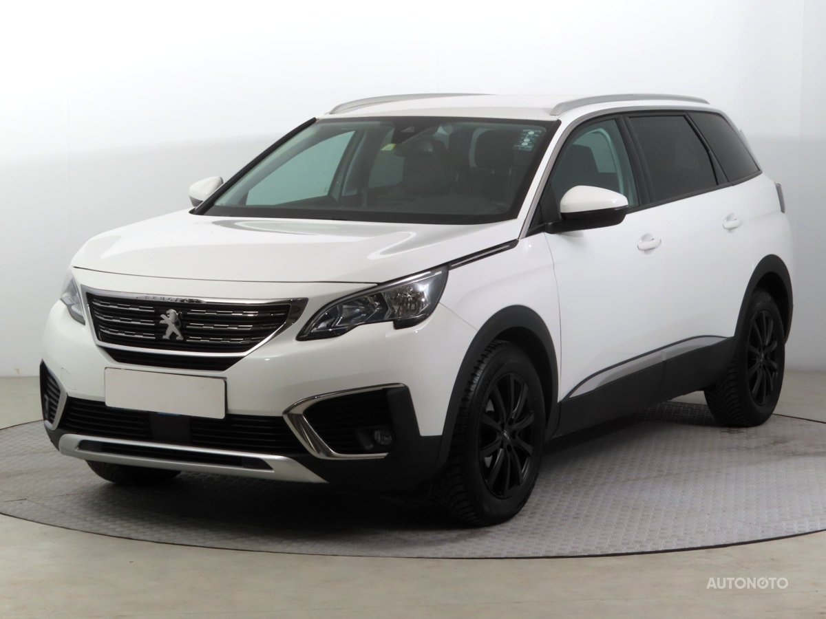 Peugeot 5008, 2020 - pohled č. 3