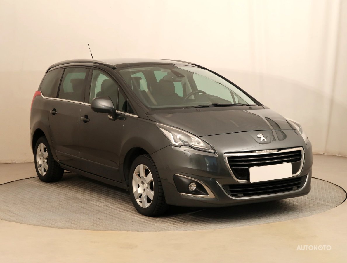 Peugeot 5008, 2016 - celkový pohled