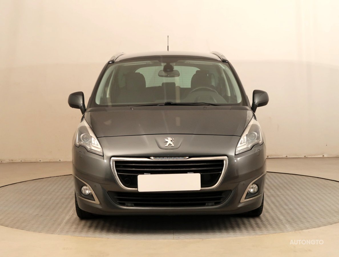 Peugeot 5008, 2016 - pohled č. 2