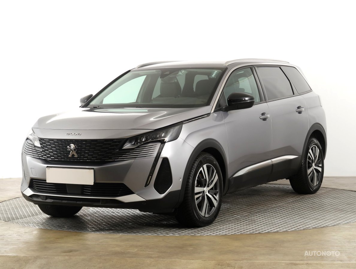 Peugeot 5008, 2022 - pohled č. 3