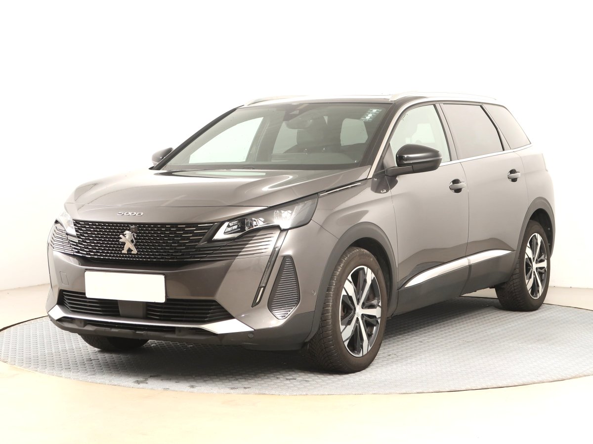 Peugeot 5008, 2021 - pohled č. 3