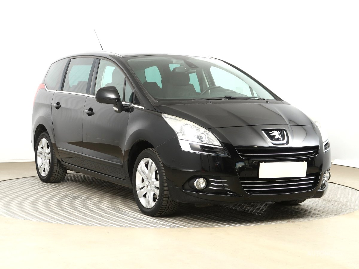 Peugeot 5008, 2010 - pohled č. 1