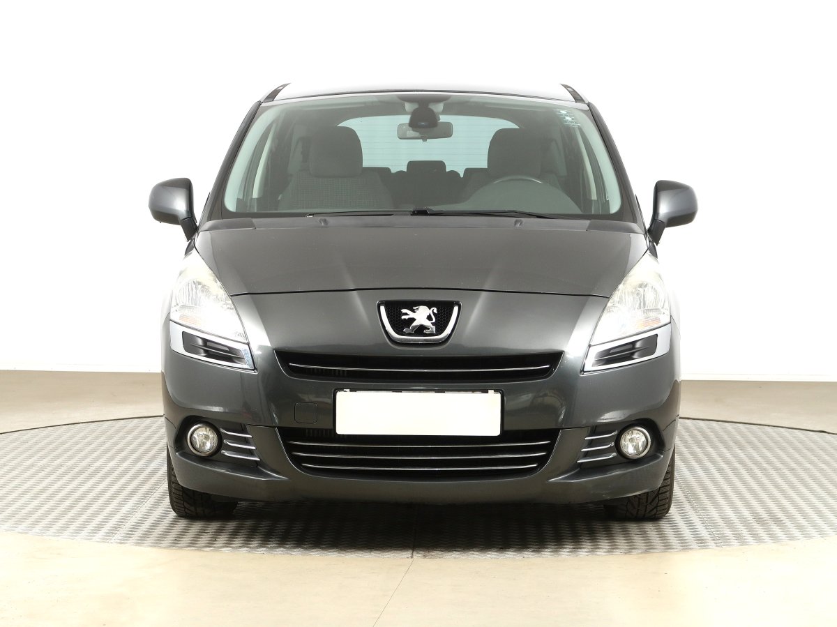 Peugeot 5008, 2013 - pohled č. 2