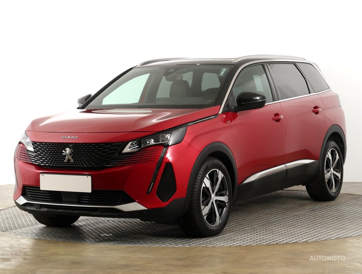 Peugeot 5008, 2021 - pohled č. 3